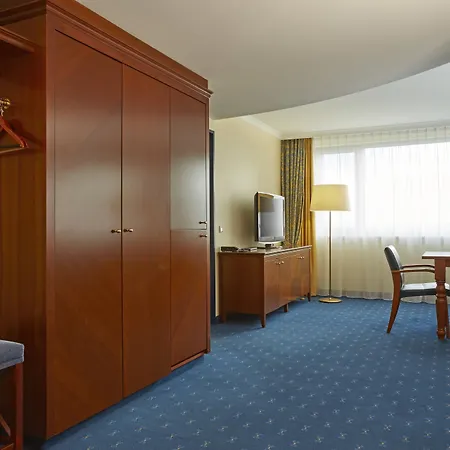 H4 City, Trademark Collection By Wyndham