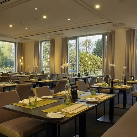 H4 City, Trademark Collection By Wyndham Kassel