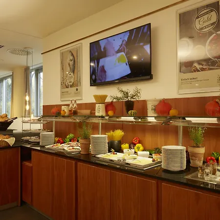 Hotel H4 City, Trademark Collection By Wyndham *