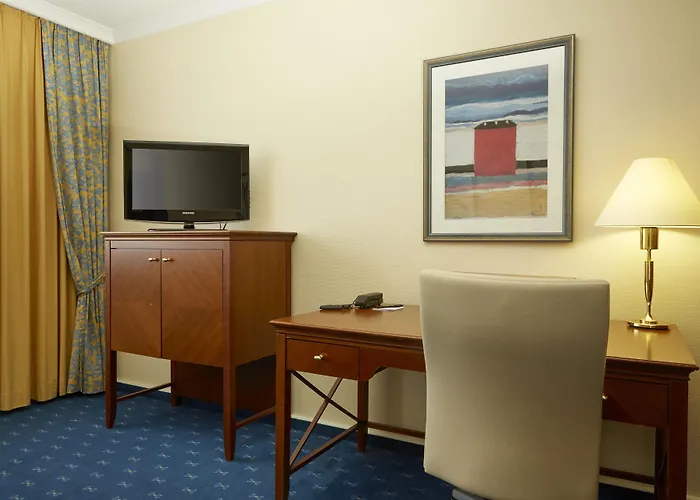 Hotel H4 City, Trademark Collection By Wyndham *