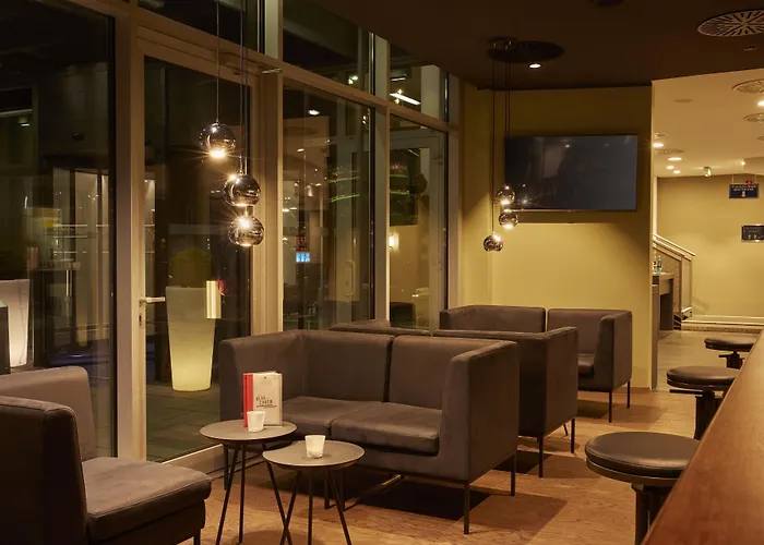 Hotel H4 City, Trademark Collection By Wyndham