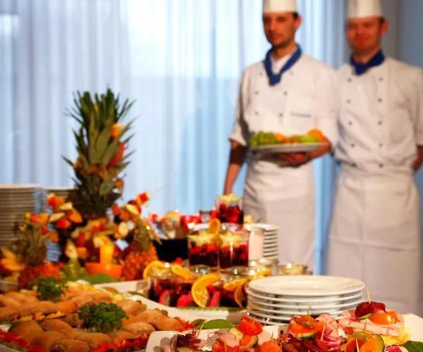 Hotel H4 City, Trademark Collection By Wyndham Kassel